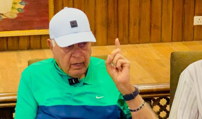 Farooq Abdullah praises Jammu and Kashmir government on tourism revival