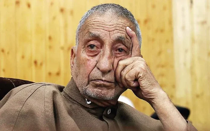 Prof. Abdul Gani Bhat's funeral service in Sopore